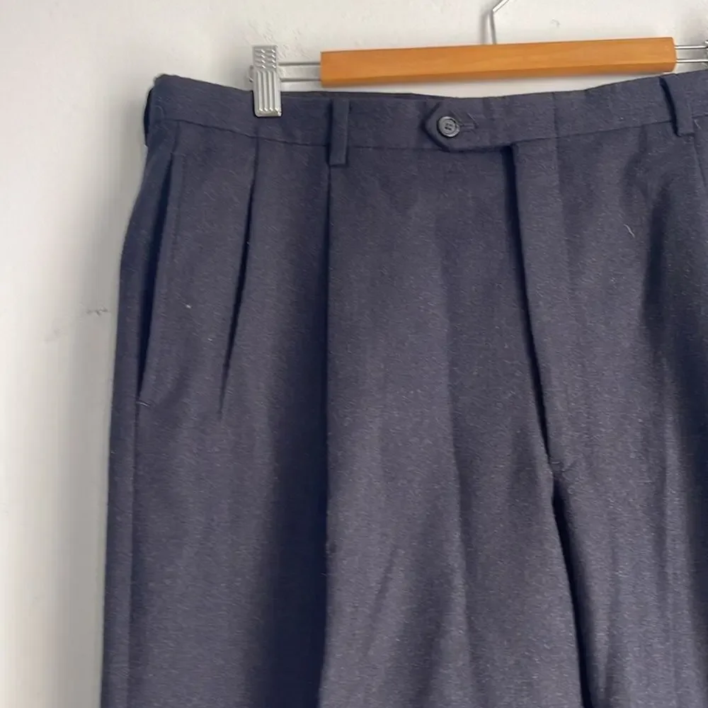 Austin Reed Super 100’s wool pleated dress trouser pants